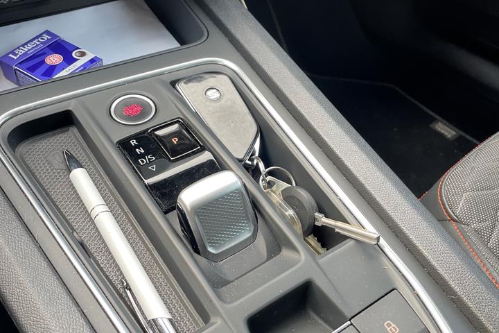 Sort Seat Leon fra 2022