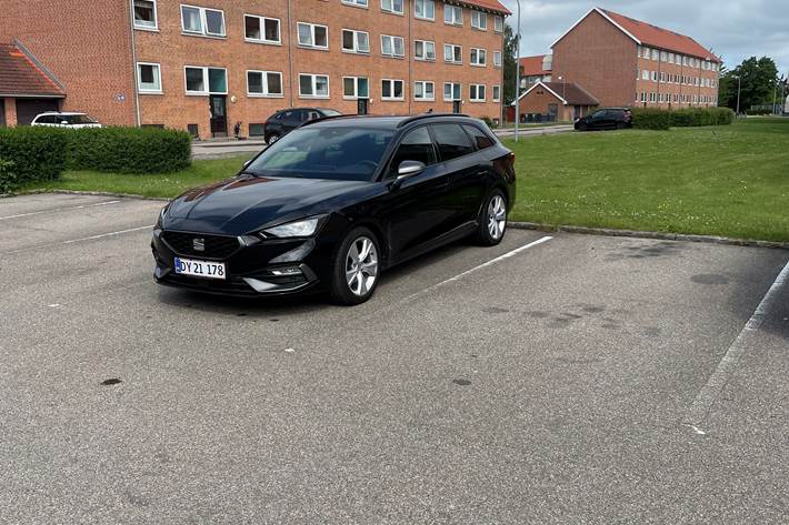 Sort Seat Leon fra 2022