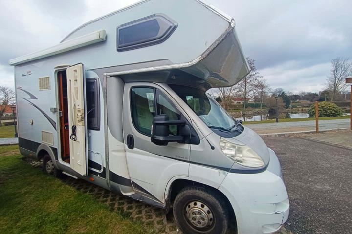 Hvid Fiat Ducato fra 2007