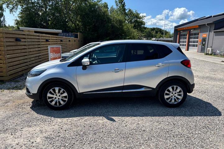 Sølv Renault Captur fra 2014