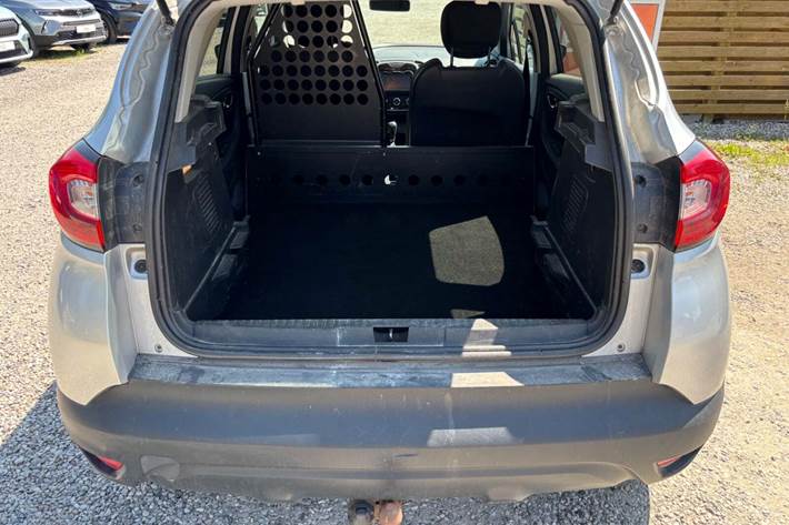 Sølv Renault Captur fra 2014