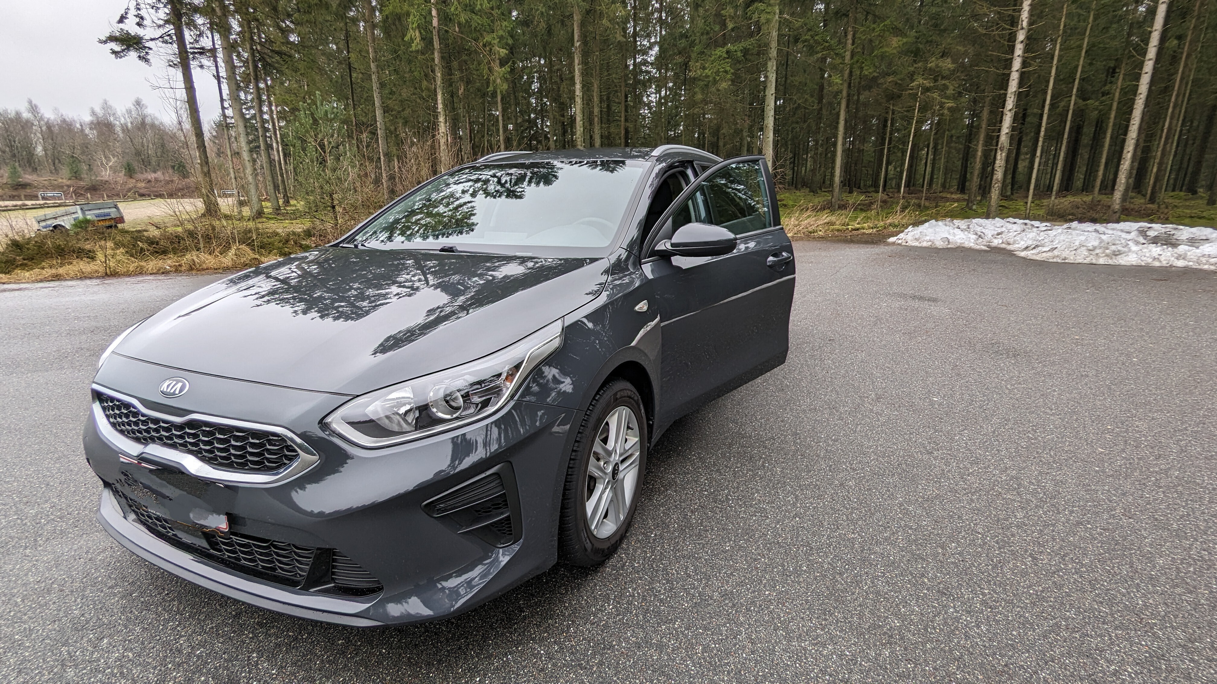 Grå Kia Ceed fra 2020