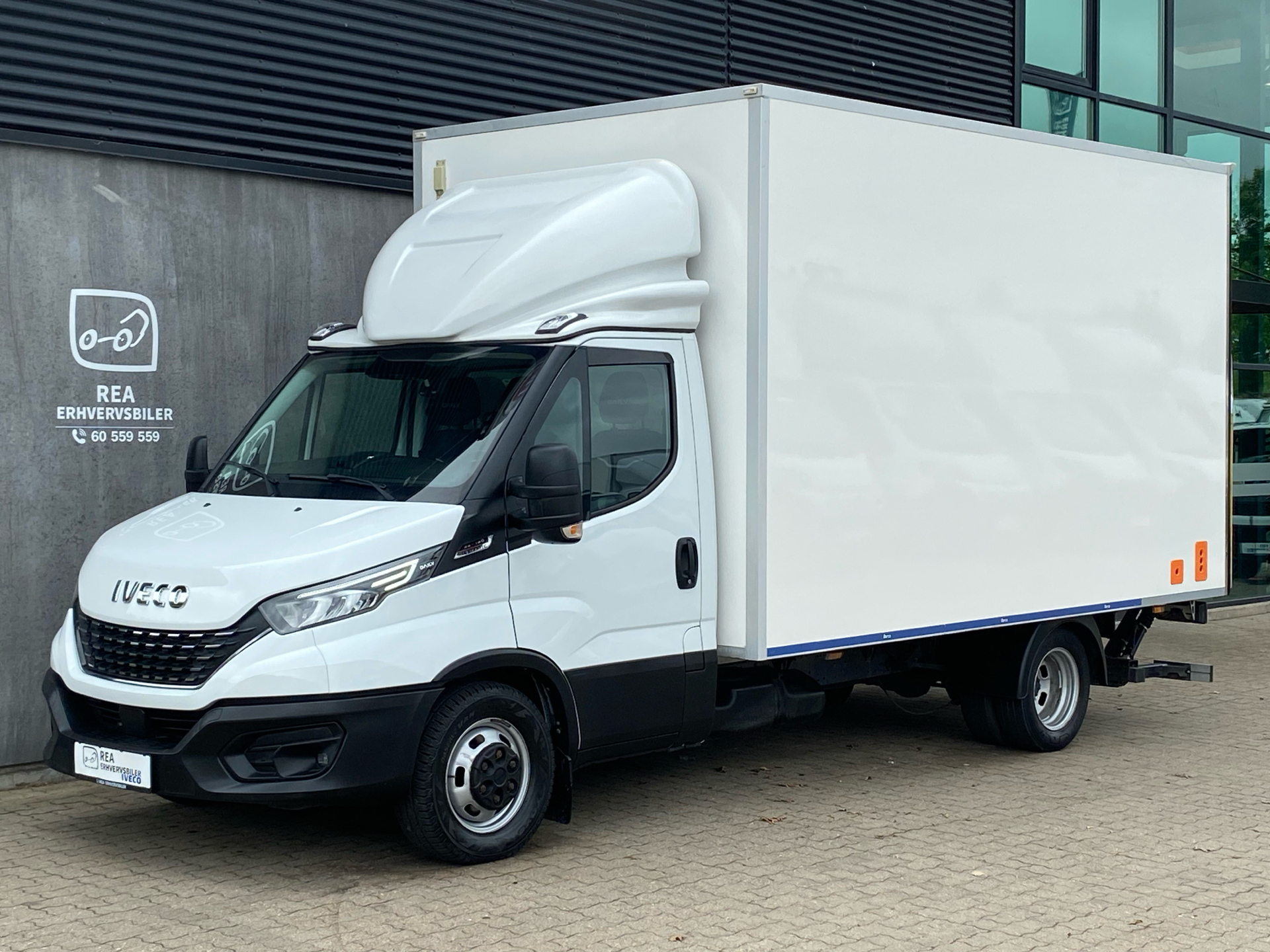 Iveco Daily 3,0 35C18 4100mm D 180HK Ladv./Chas. 8g Aut.