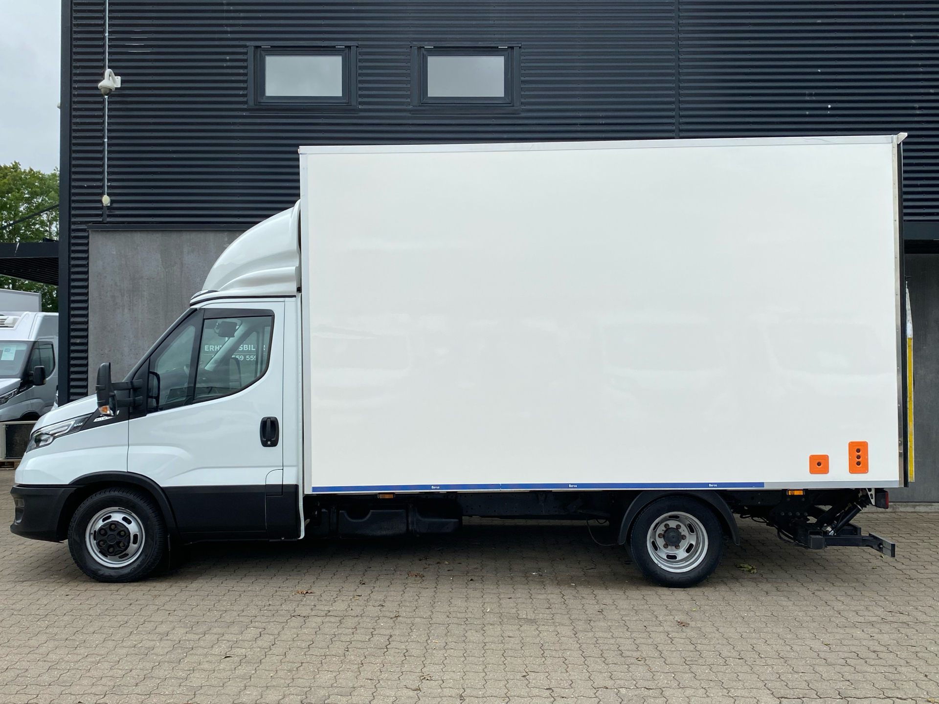 Iveco Daily 3,0 35C18 4100mm D 180HK Ladv./Chas. 8g Aut.