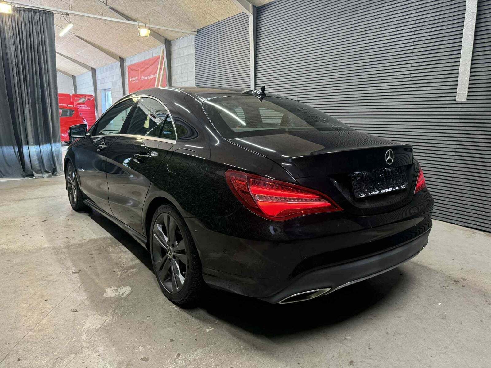 Mercedes CLA200