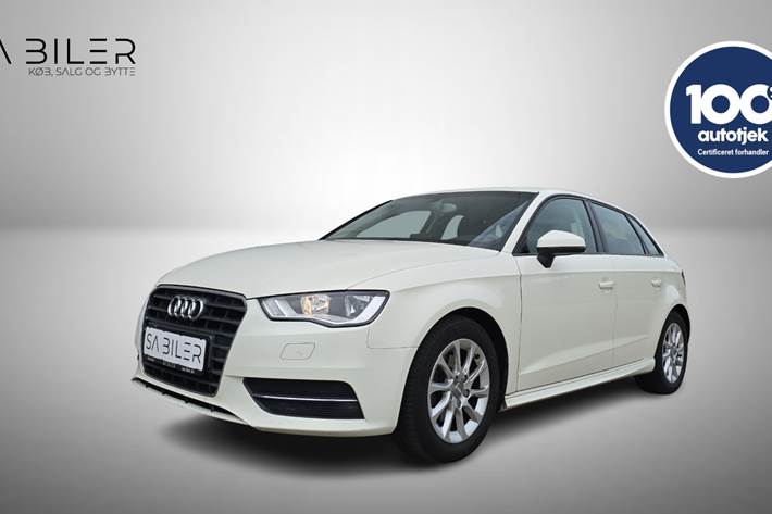 undefined Audi A3 fra 2015 set udefra