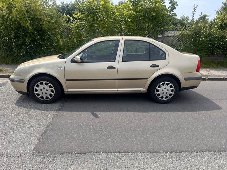 VW Bora 2,0 Comfortline aut.