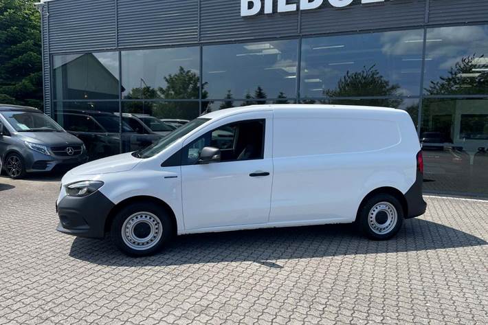 Hvid Mercedes eCitan fra 2023