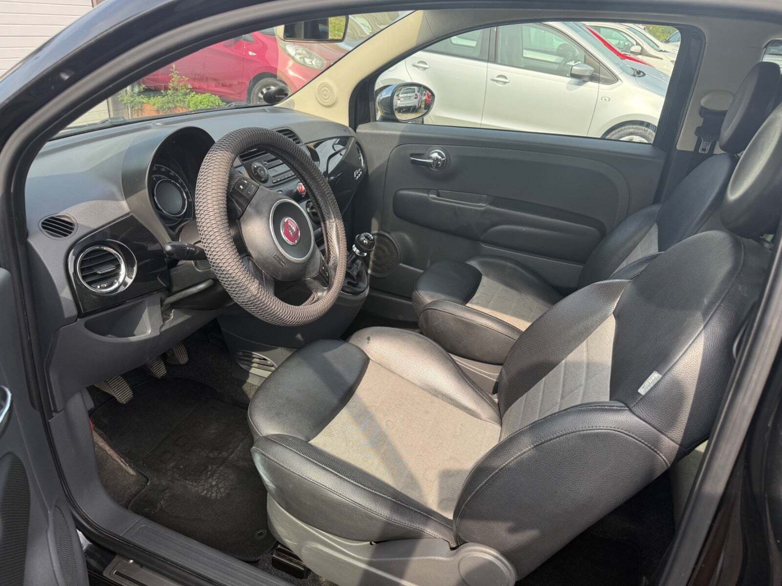 Sort Fiat 500 fra 2008