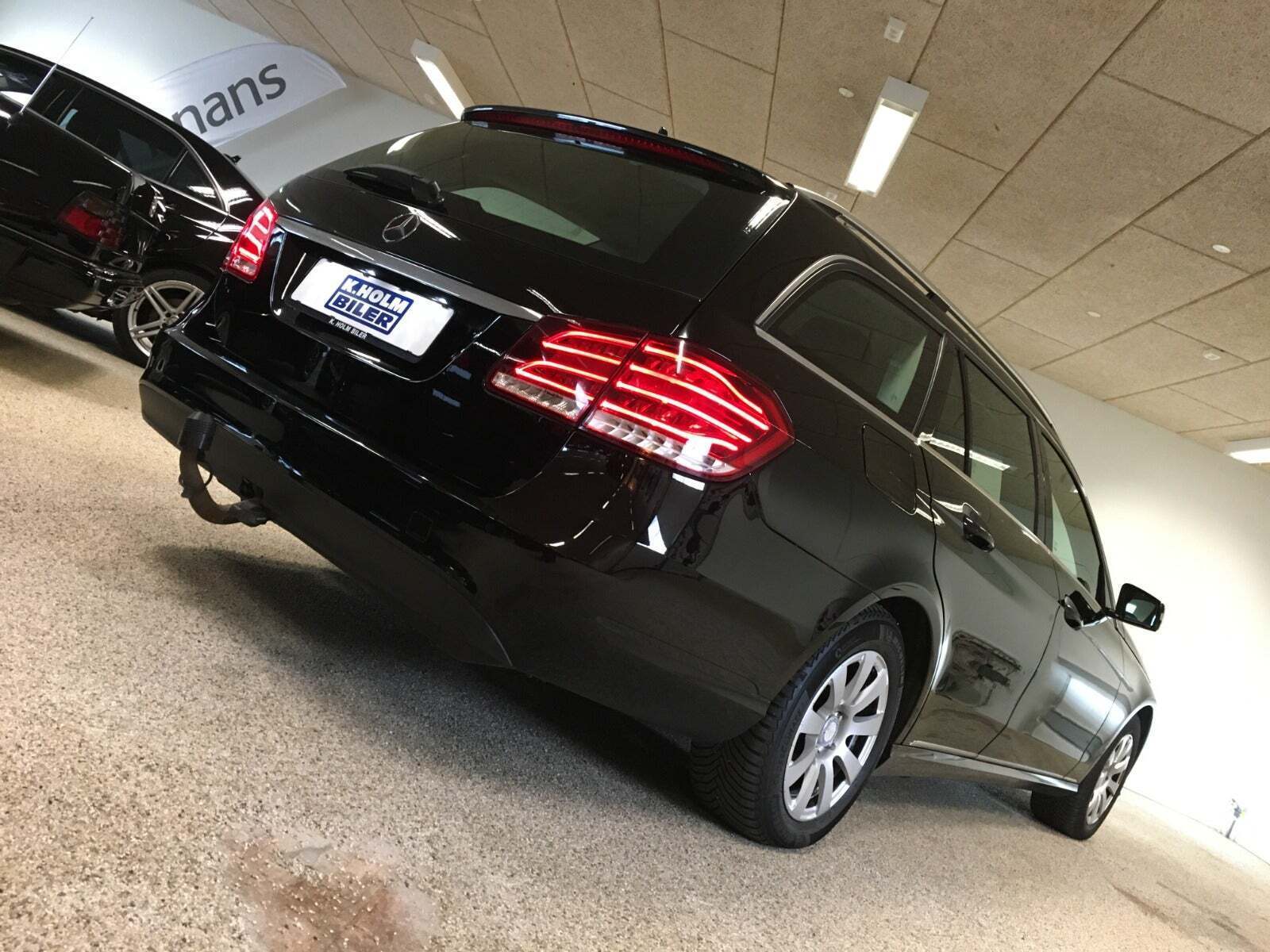 Mercedes E200