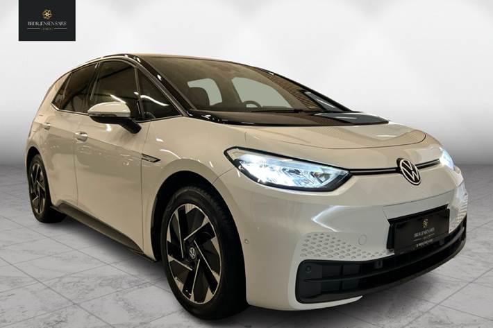 Hvid VW ID.3 fra 2023 set udefra