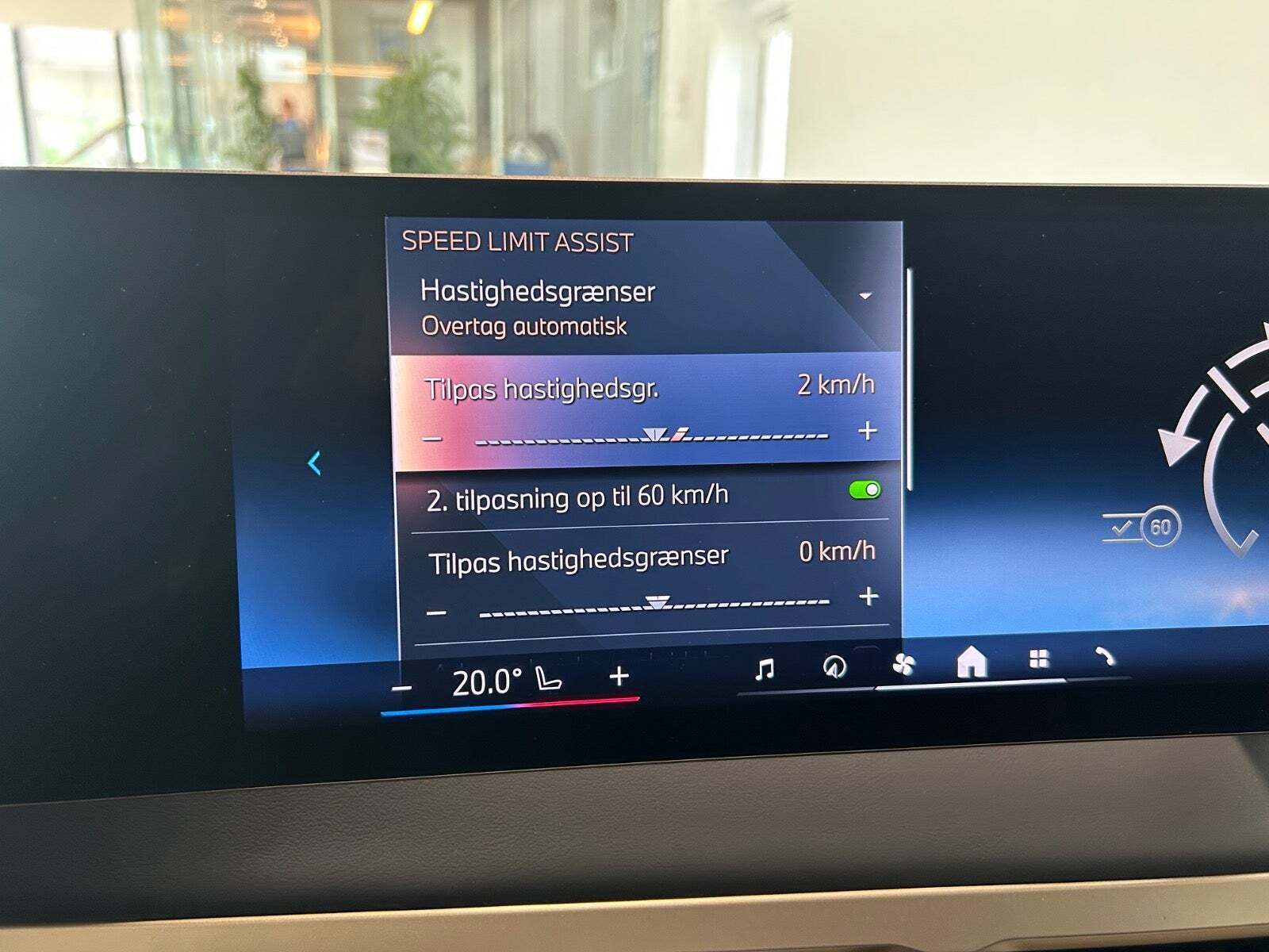 Sort BMW iX fra 2024