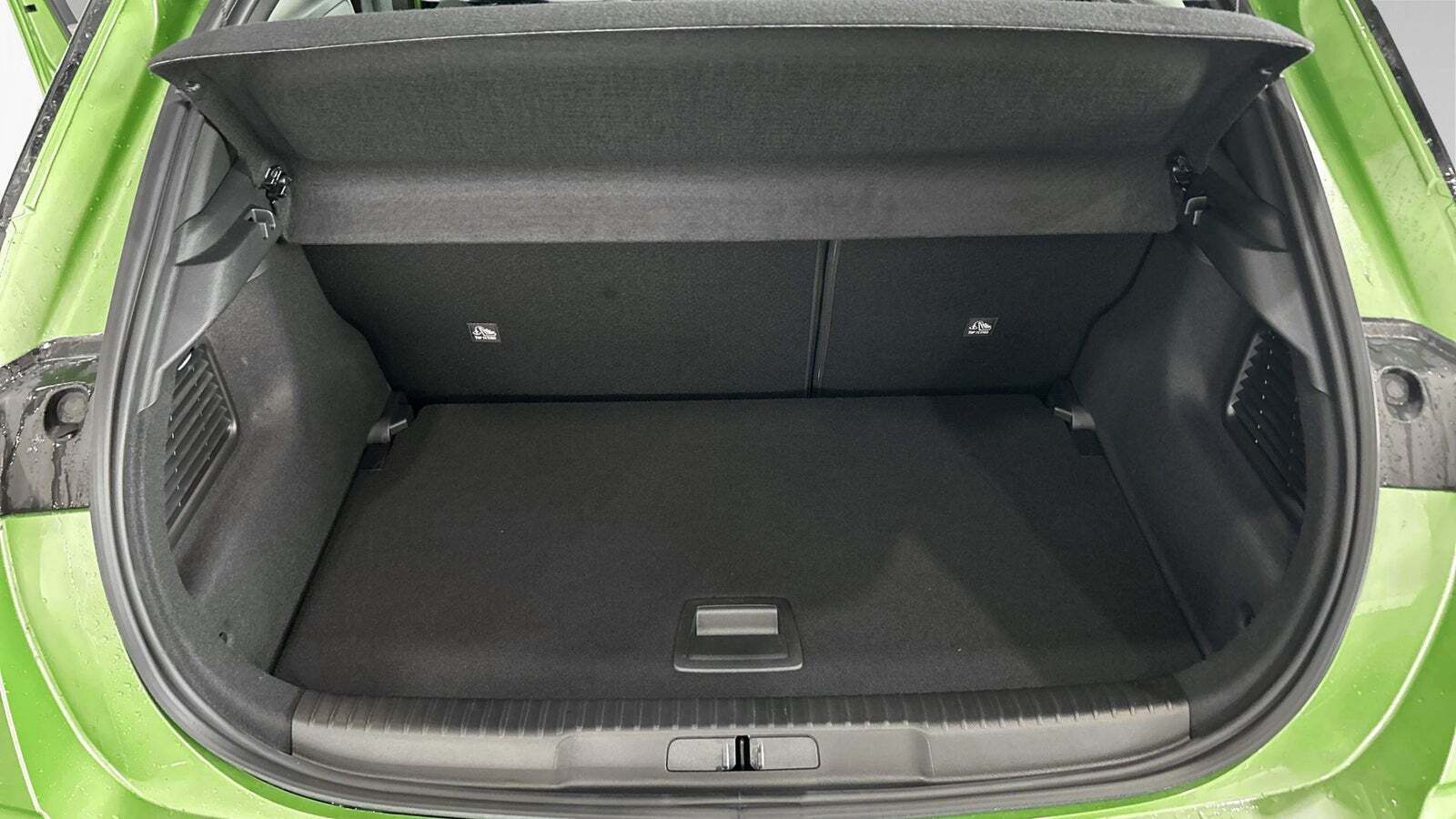 Grøn Opel Mokka-e fra 2024