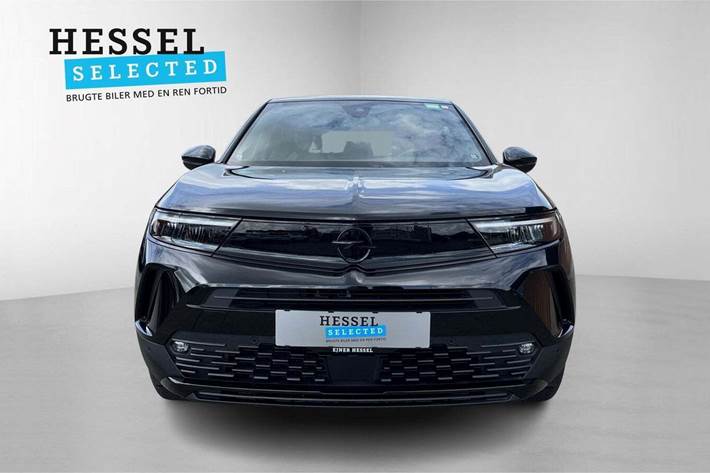 Sort Opel Mokka-e fra 2023