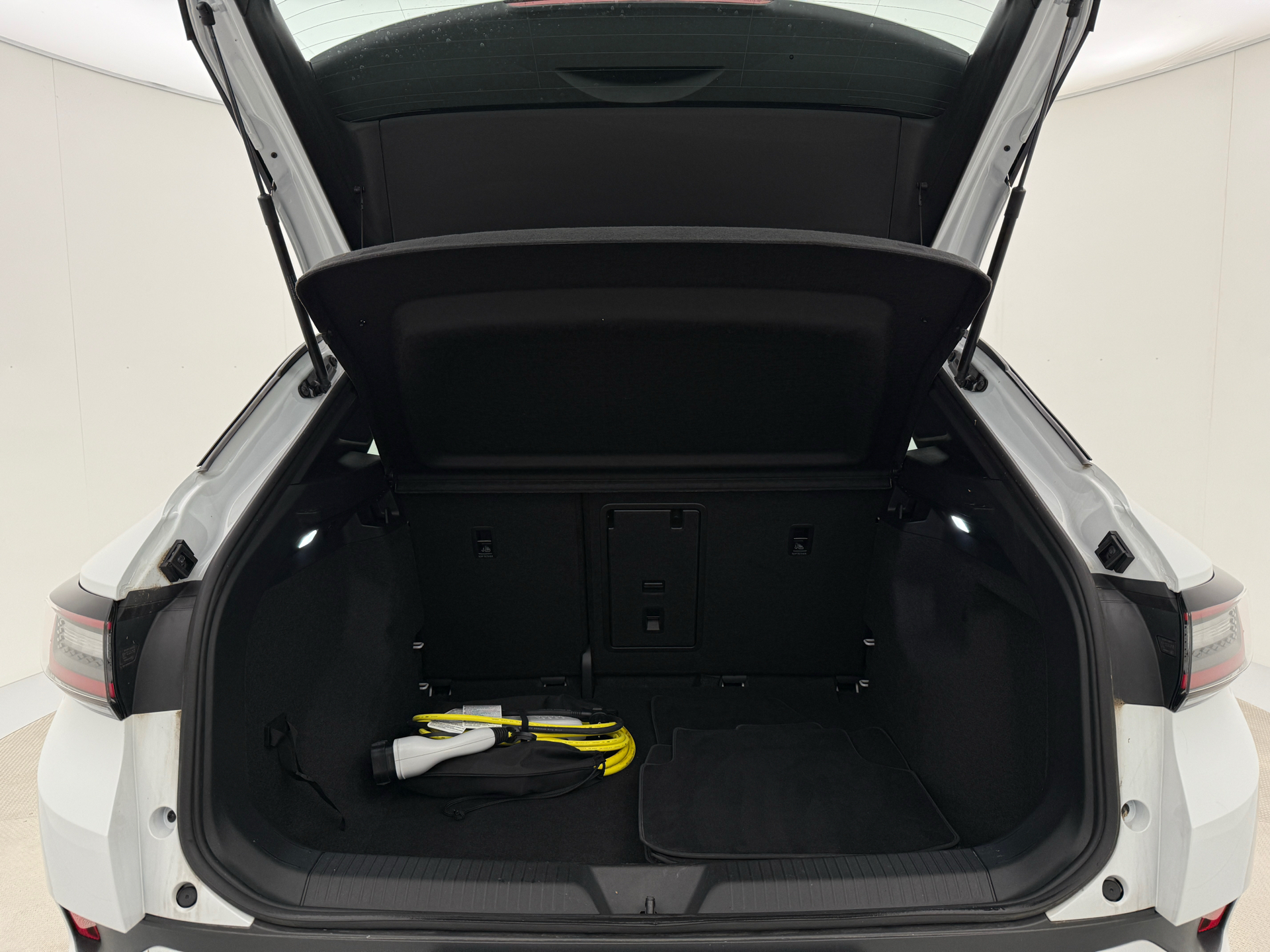 Hvid VW ID.4 fra 2024