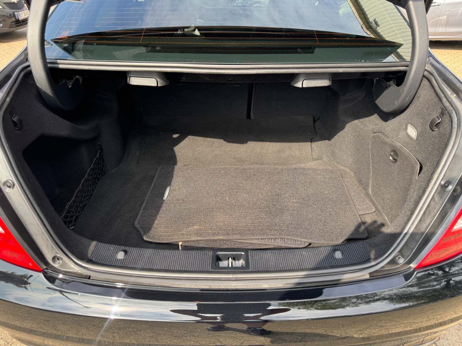 undefined Mercedes C200 fra 2011 set udefra