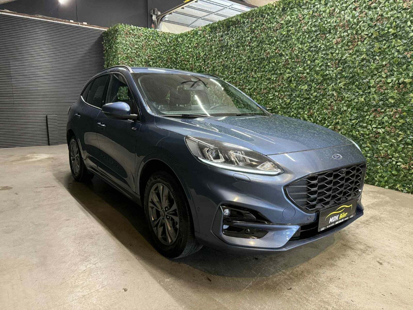 Ford Kuga 2,5 PHEV Titanium CVT