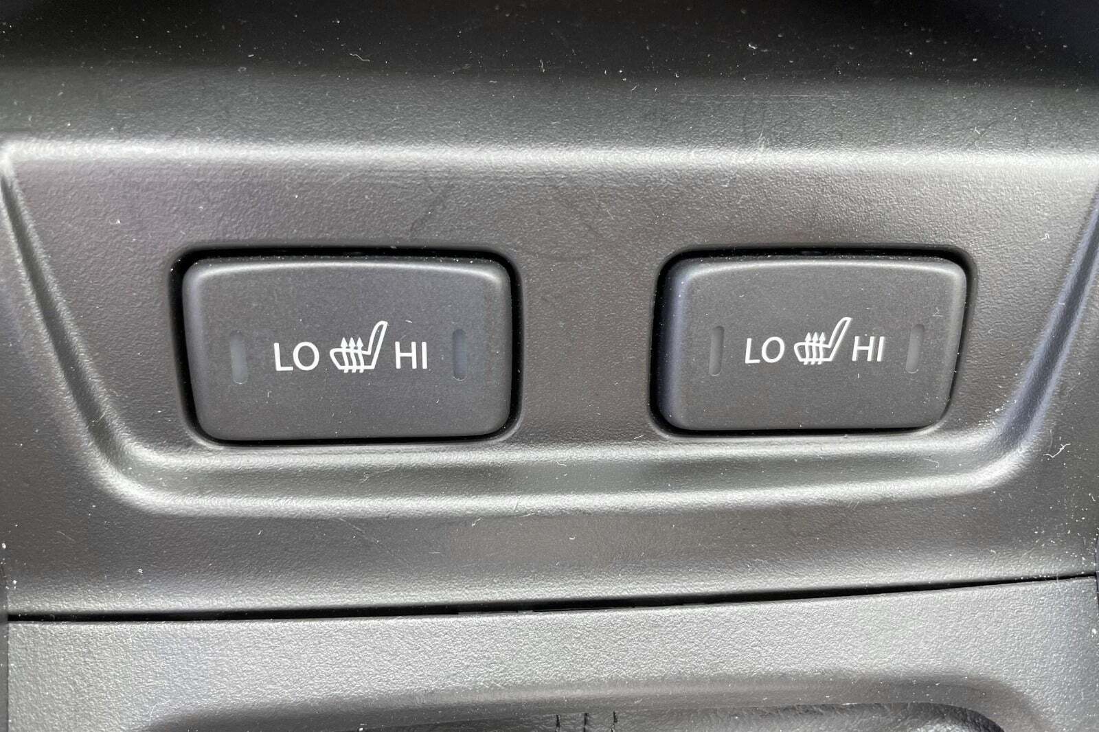 Grå Suzuki Vitara fra 2020