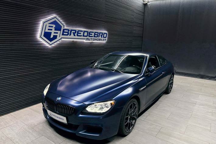 Blå BMW 640d fra 2012 set udefra