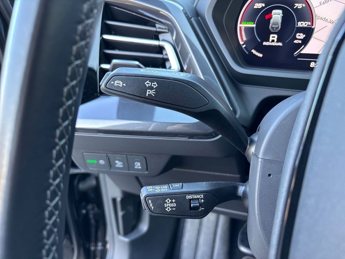 Sort Audi Q4 e-tron fra 2022
