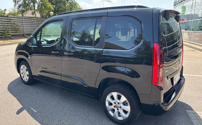 Opel Combo-e Life