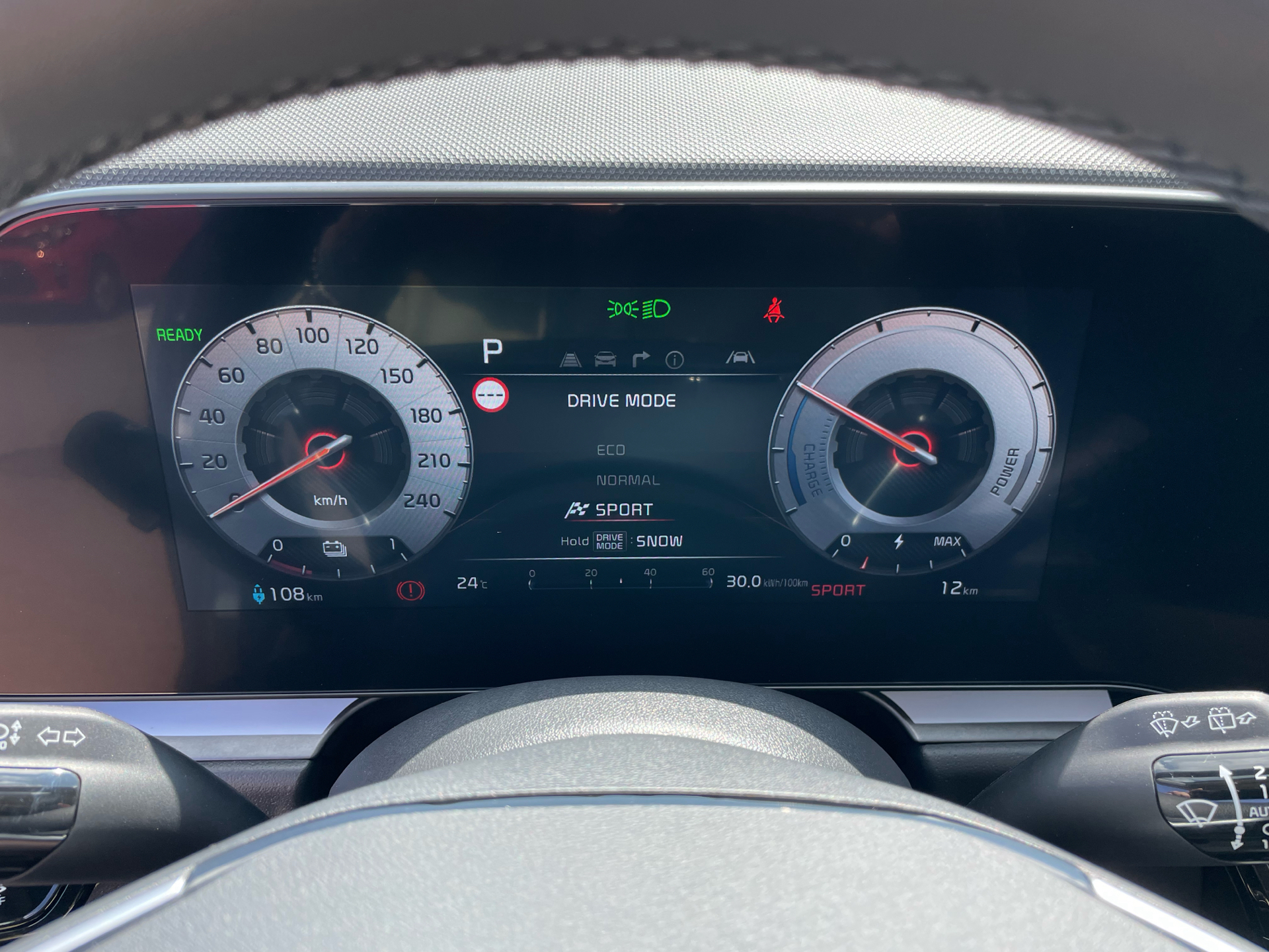 Grå Kia Niro EV fra 2025