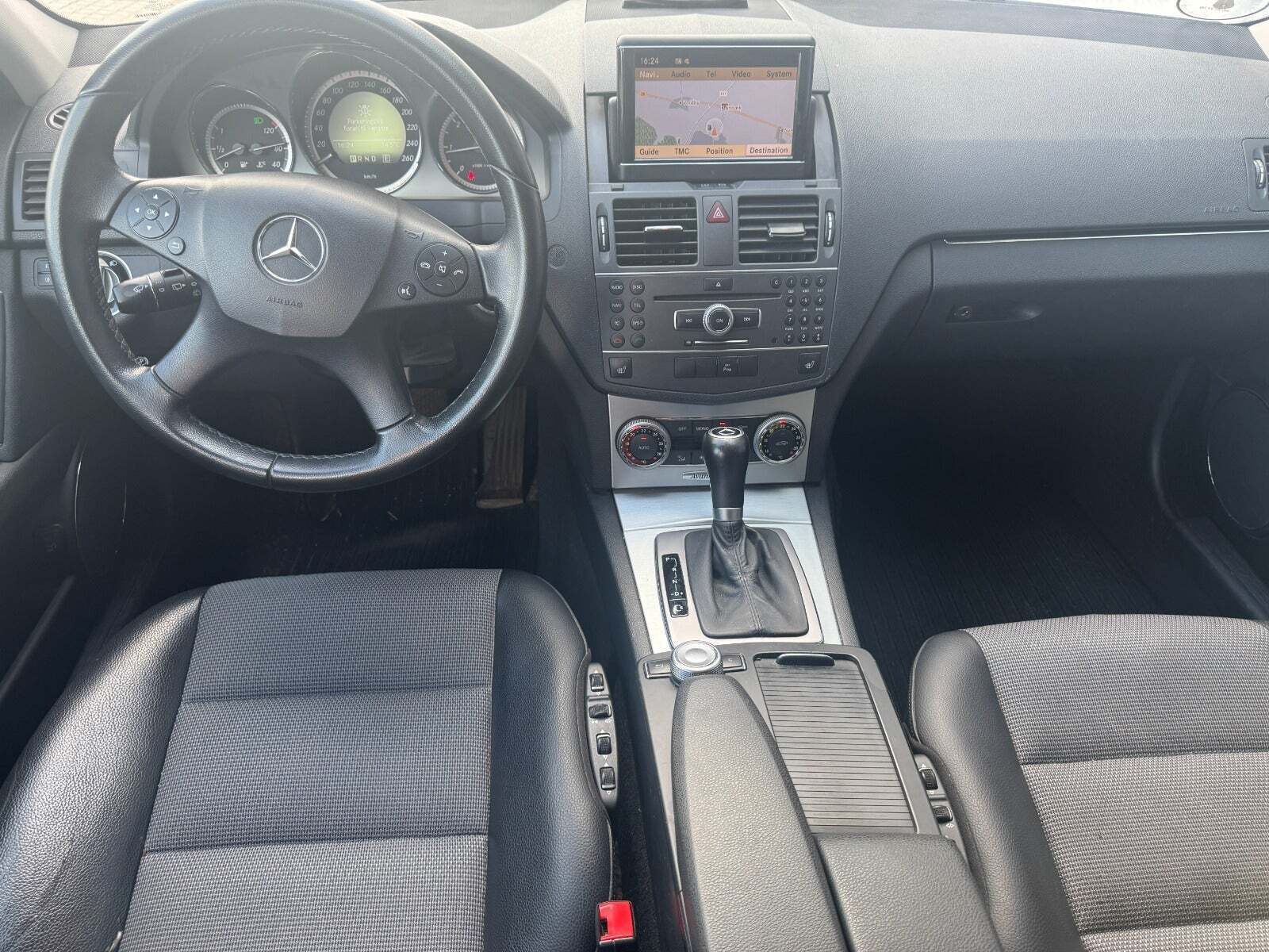 undefined Mercedes C220 fra 2010