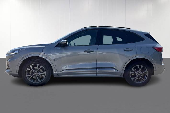 Sølv Ford Kuga fra 2022