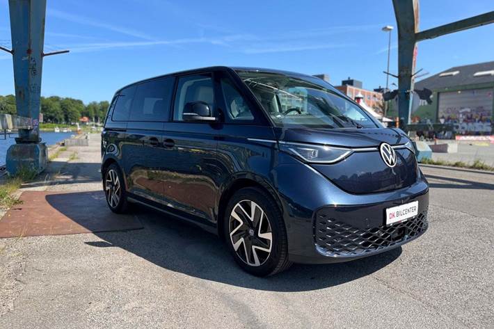 Blå VW ID.Buzz fra 2024