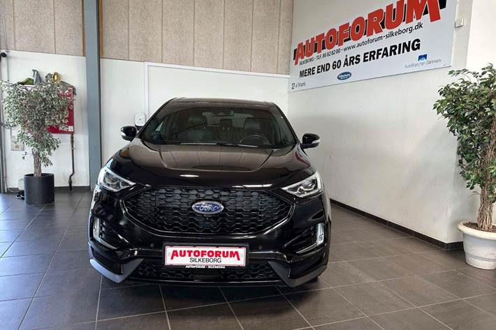 Sort Ford Edge fra 2019