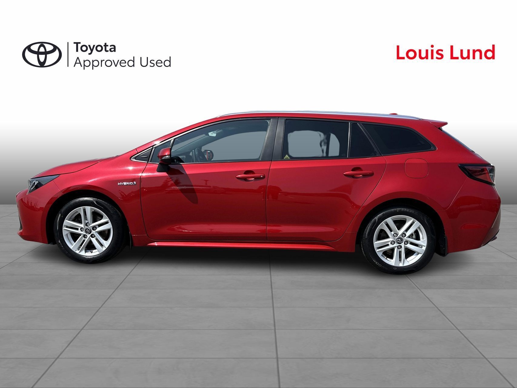 Rød Toyota Corolla fra 2019