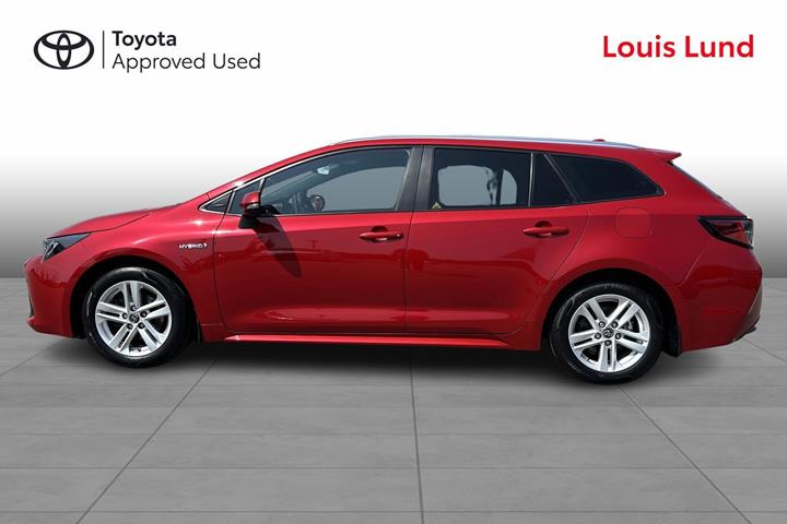 Rød Toyota Corolla fra 2019