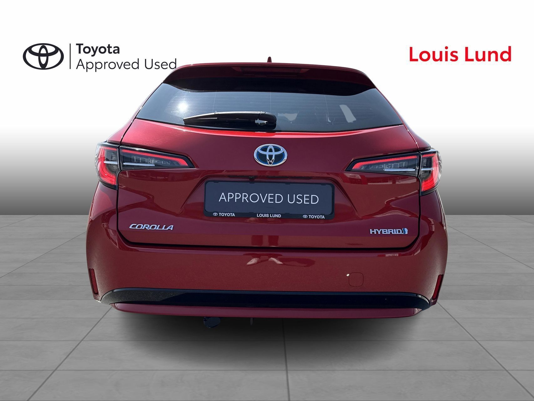 Rød Toyota Corolla fra 2019