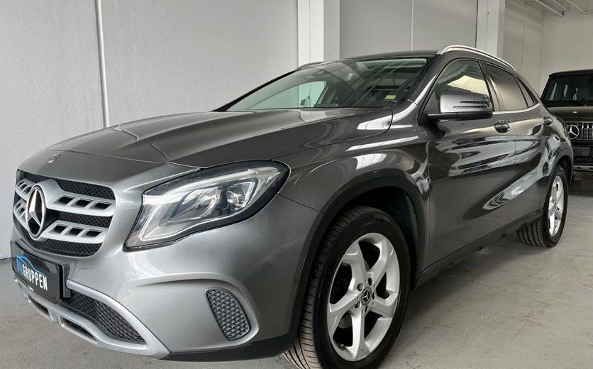 Mercedes GLA200