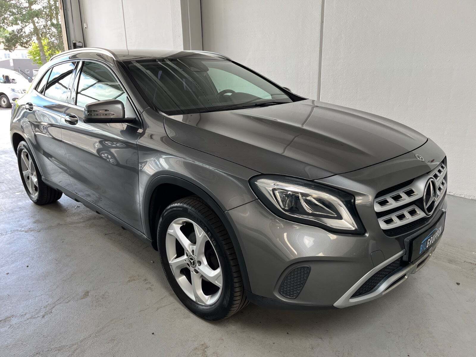 Mercedes GLA200