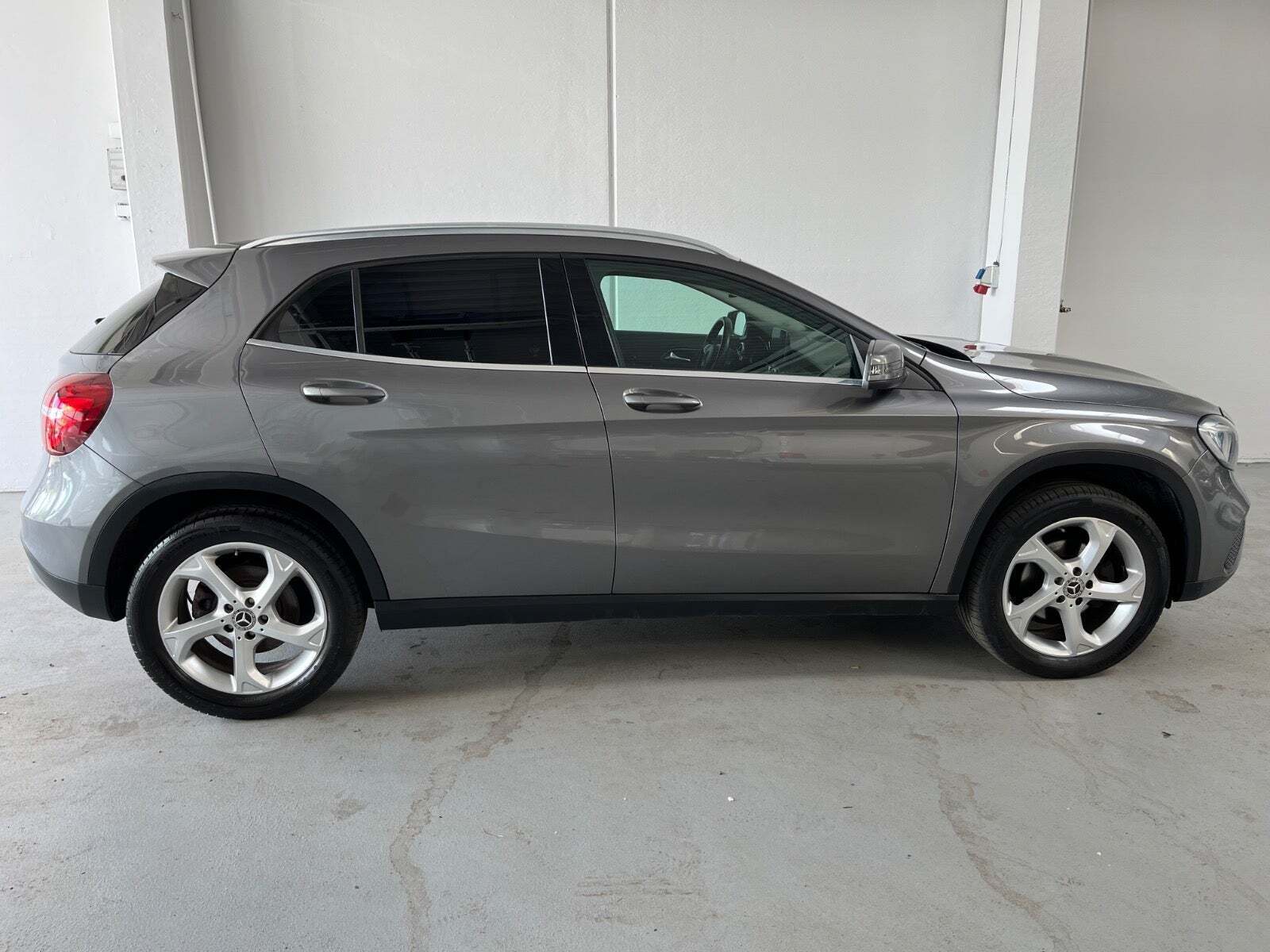 Mercedes GLA200