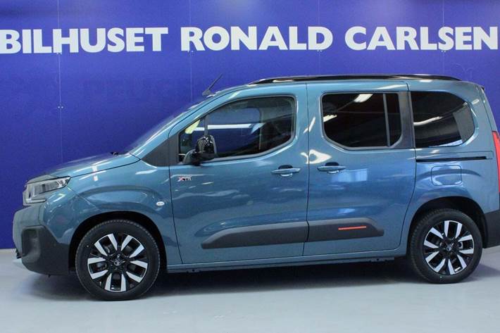Blå Citroën ë-Berlingo fra 2024