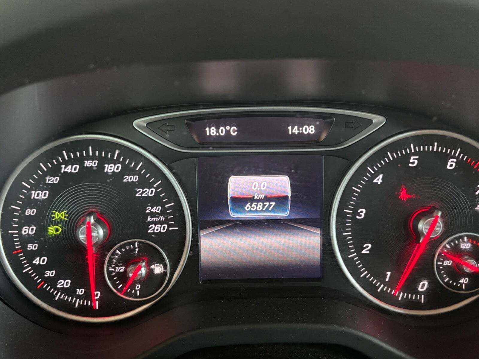 Sort Mercedes A180 fra 2016