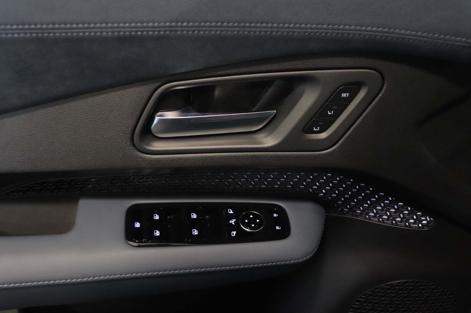 Sort Nissan Ariya fra 2025