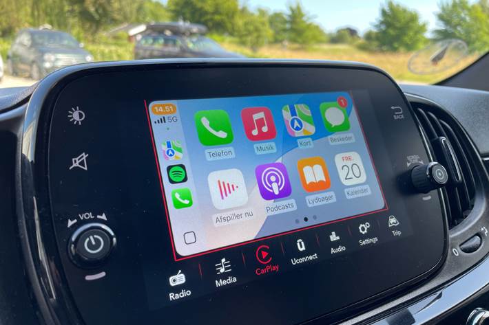 Sort Fiat 500 fra 2023