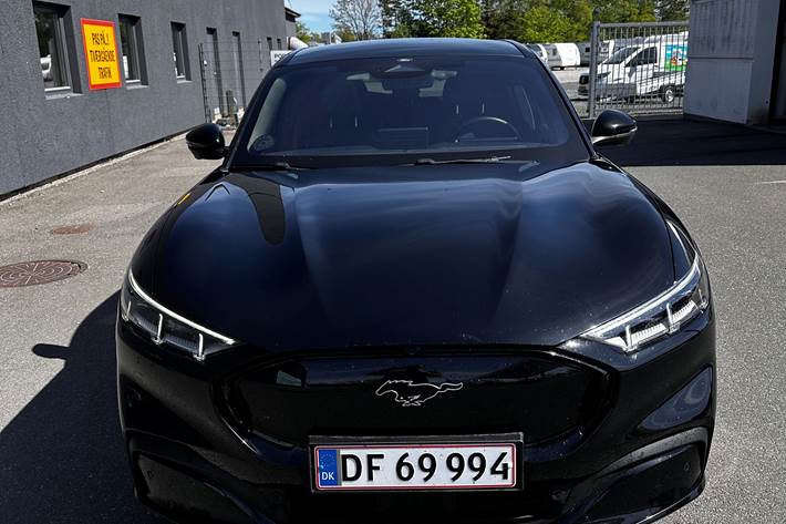 Sort Ford Mustang Mach-E fra 2022