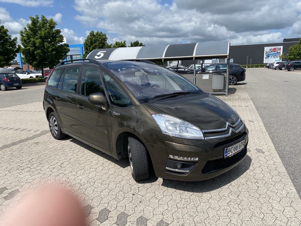 Brun Citroën Grand C4 Picasso fra 2013
