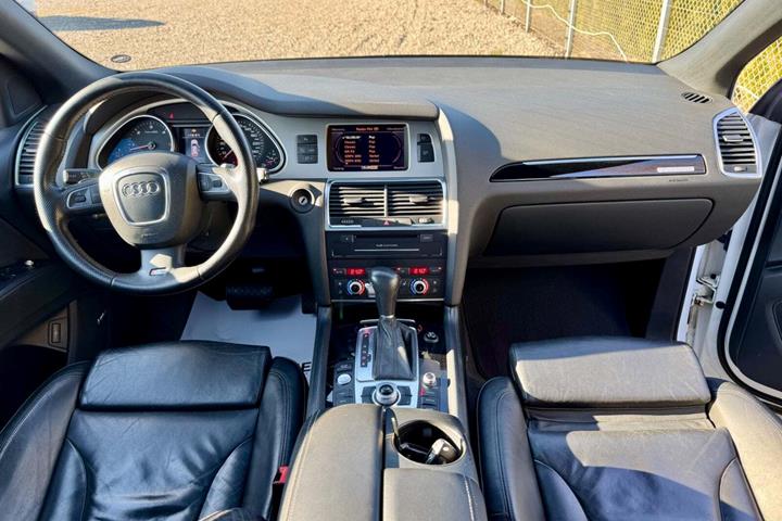 undefined Audi Q7 fra 2011