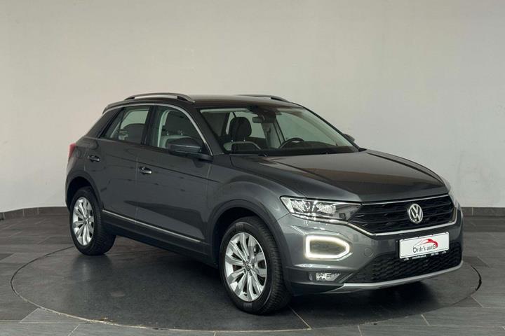 Grå VW T-Roc fra 2018