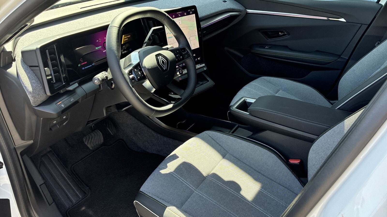 Renault Scenic E-Tech 87 Techno