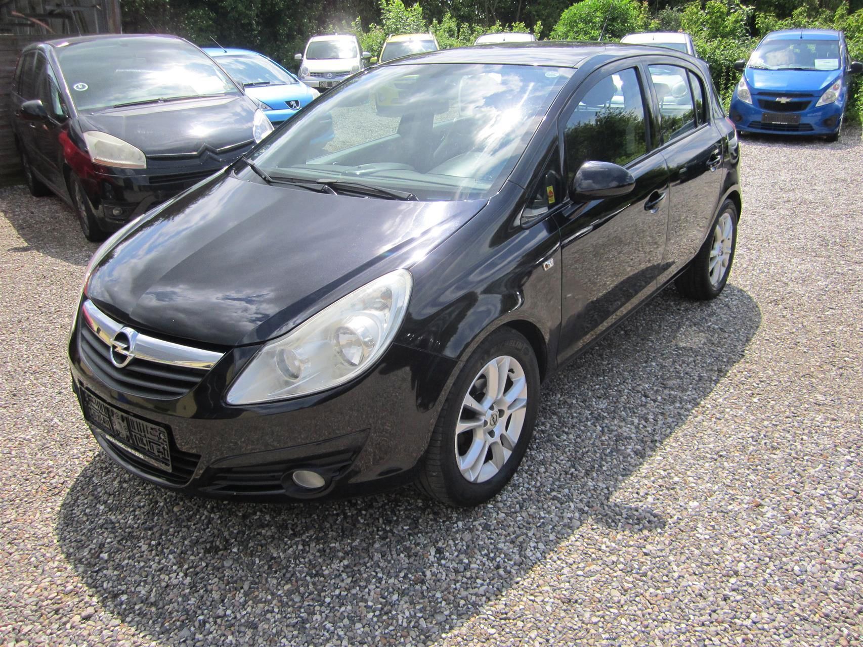 Opel Corsa 1,4 Essentia 75HK 5d