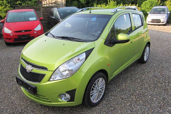 undefined Chevrolet Spark fra 2011 set udefra