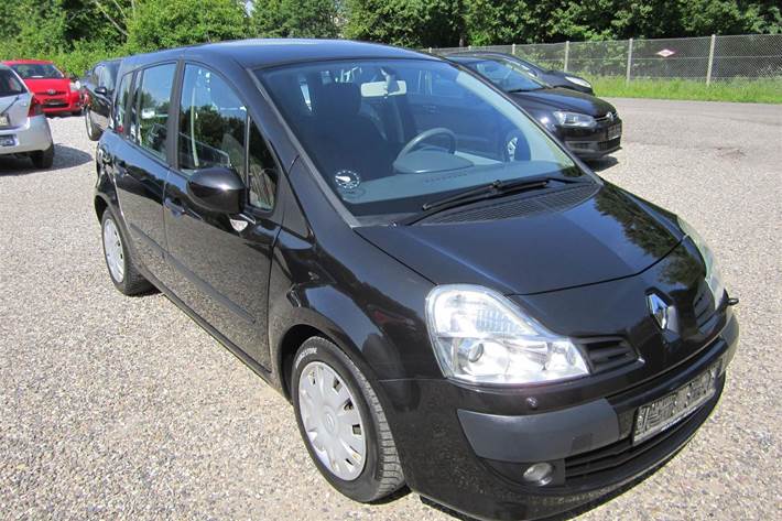 undefined Renault Grand Modus fra 2010 set udefra