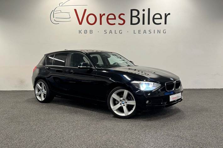 Sort BMW 120d fra 2014