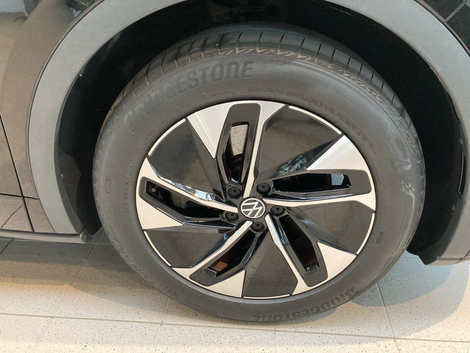 Sort VW ID.5 fra 2023